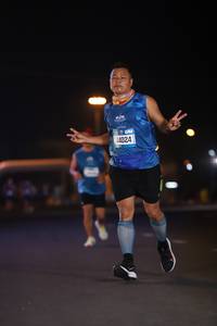 BIB: 44024
                            <button type="button" onclick="openModal(20747099)" class="btn btn-primary btn-sm float-right btn-popup" data-toggle="modal" data-target=".modal-high-quality">
                        <i class="fas fa-shopping-cart"></i> Add to Cart
                    </button>
                                            <button type="button" onclick="isThisMe(20747099, true)" class="btn btn-success btn-sm float-right btn-popup btn-isme hidden" data-toggle="tooltip" data-placement="bottom" title="นี่คือรูปของคุณใช่ไหม คลิกที่นี่เพื่อเอาเข้าอัลบั้ม">
                        <i class="fas fa-plus"></i> Add to album
                    </button>
                    <button type="button" onclick="isThisMe(20747099, false)" class="btn btn-warning btn-sm float-right btn-popup btn-isnotme hidden">
                        <i class="fas fa-ban"></i> Remove from album
                    </button>